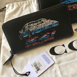 Coach wallet limited edition